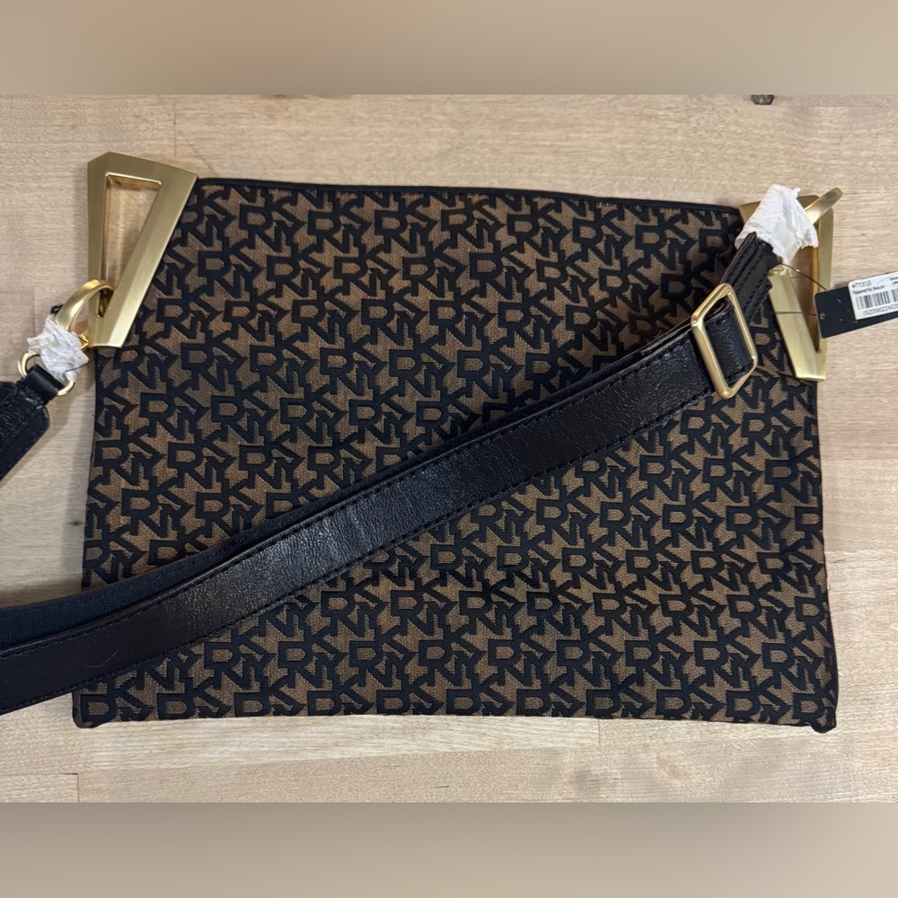 NWT DKNY monogram, convertible Crossbody or clutch with brass details - Picture 2 of 14
